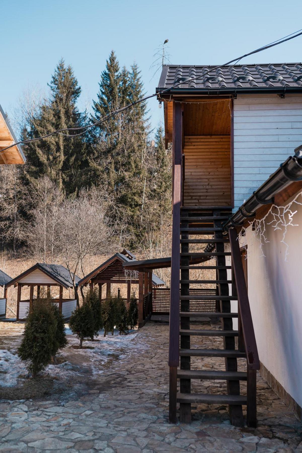 Відпочинковий Комплекс "Alpha Plus" Yablunytsya Room photo